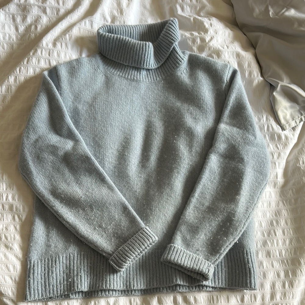 Plush Cashmere Oversized Turtleneck in light blue